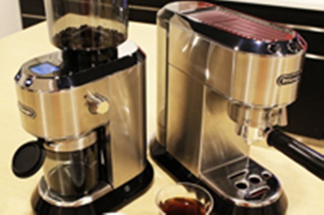 デロンギ デディカ コーン式コーヒーグラインダー KG521J 価格比較