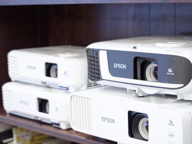 EPSON EB-W06 価格比較 - 価格.com