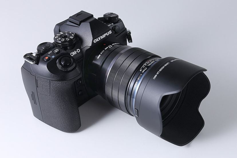 オリンパス「M.ZUIKO DIGITAL ED 17mm F1.2 PRO」の“美しくにじむボケ