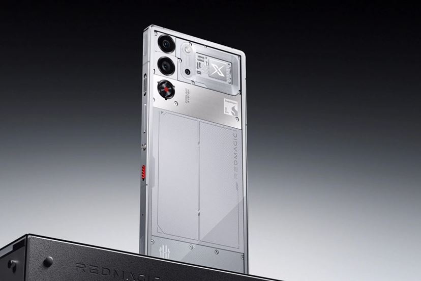 REDMAGIC 10 Pro」登場！ 4割の性能向上を実現した超高速ゲーミング