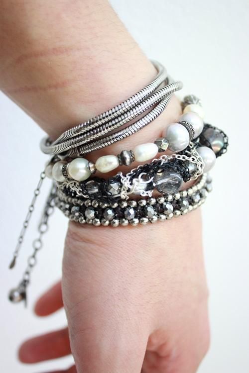 L'Arc～en～Ciel hyde氏着用] gunda [ガンダ] STEALTH BRACELET