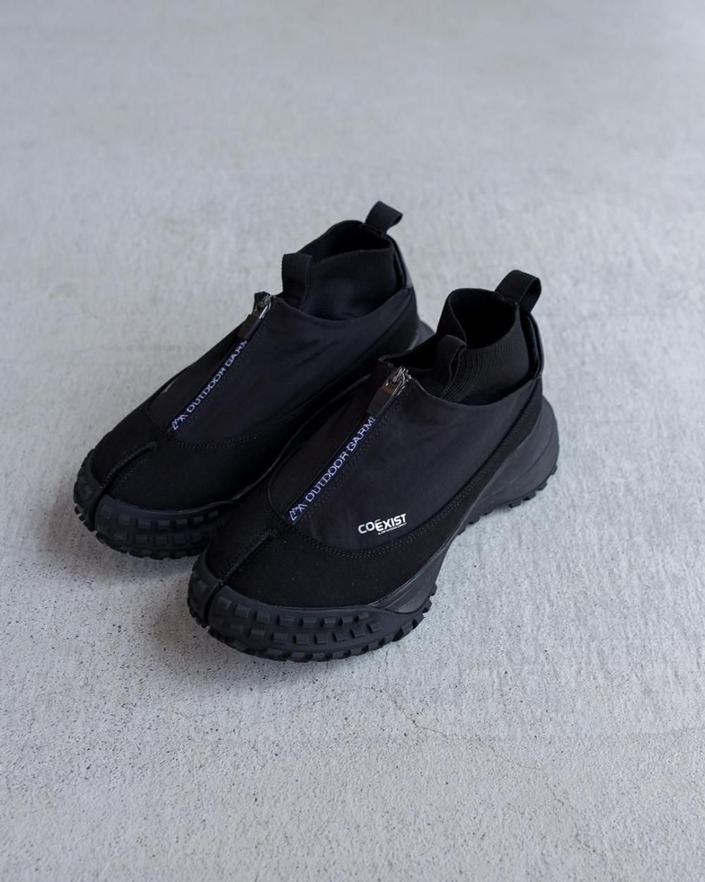 CMF OUTDOOR GARMENT | 足袋シューズ - BUNTEN