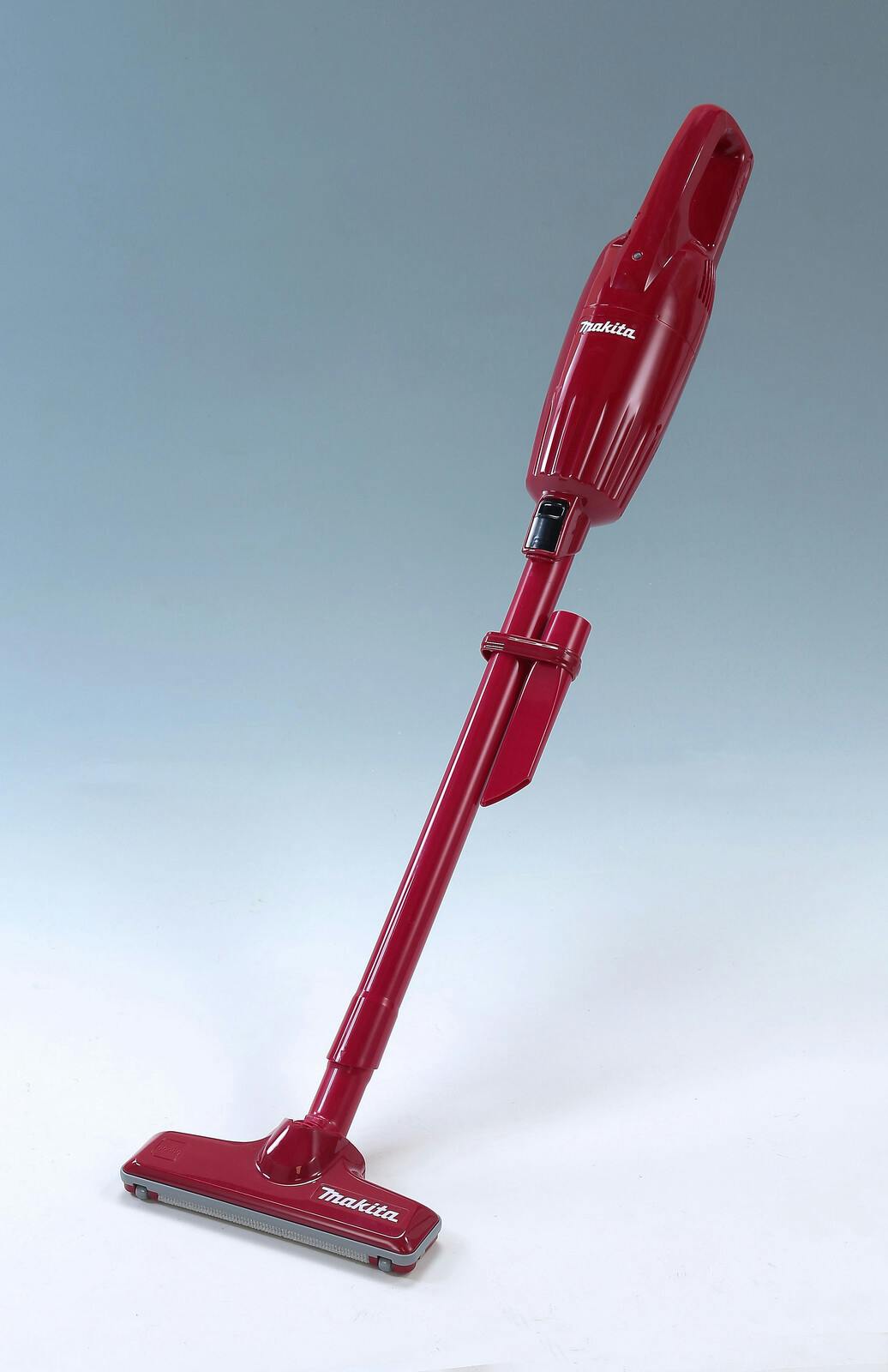 マキタ Makita 掃除機 日本製 コードレスクリーナー 充電式 軽量ボディ