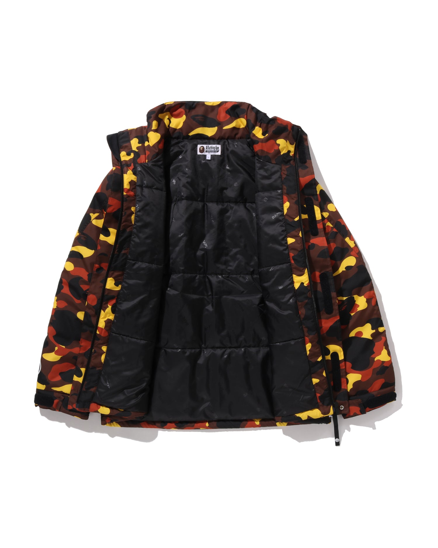 A BATHING APE® 1st Camo Shark Snowboard Jacket | Bape official