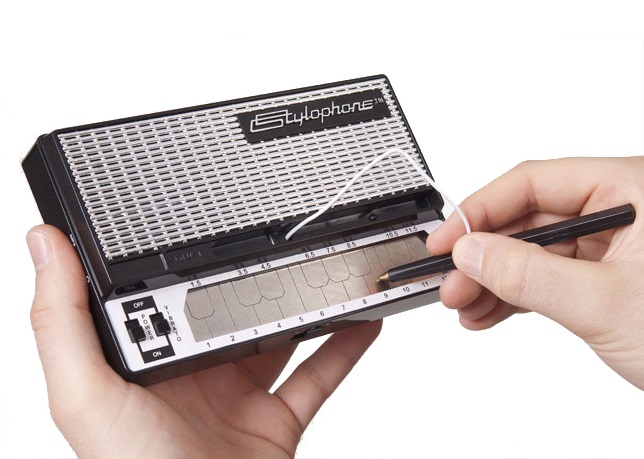 伝説のガジェット系「スタイロフォン」が復刻 ポケット