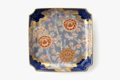 牡丹金ミル瑠璃色 角5号飾皿 | 深川製磁/フカガワセイジ | 三越伊勢丹