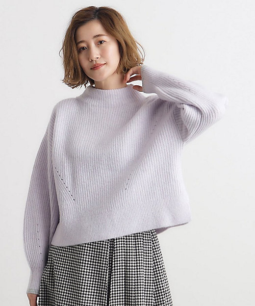 雑誌掲載】洗えるミルドライクウール混畔ボトルネックニット