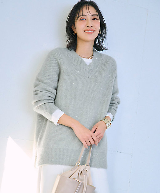 モヘヤミックススパングル Vネック ニット（KRWOGW0654