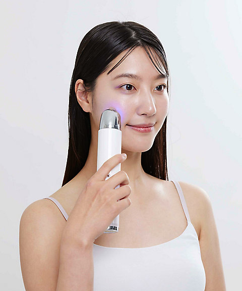 YA-MAN（YA-MAN） ハイドラブライトスキン 通販 | 【ISETAN BEAUTY