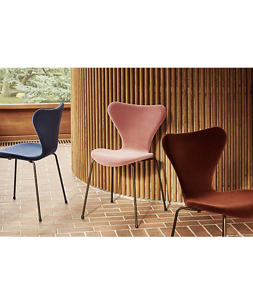 受注商品】セブンチェア フルパディング ベルファストベルベット