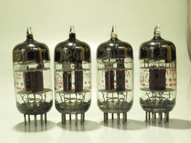 カメラのいわもと：真空管 12AT7、12AZ7、ECC81、同等管、類似管商品