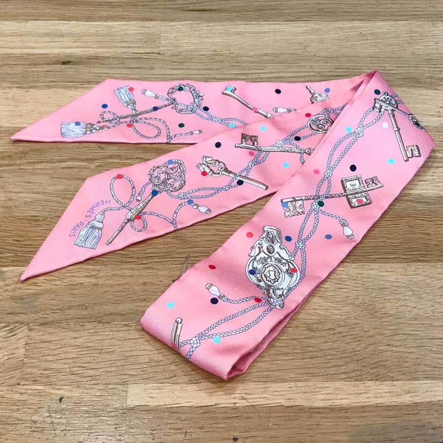 HERMES（エルメス） 【新品未使用】エルメス レクレアポア ツイリー