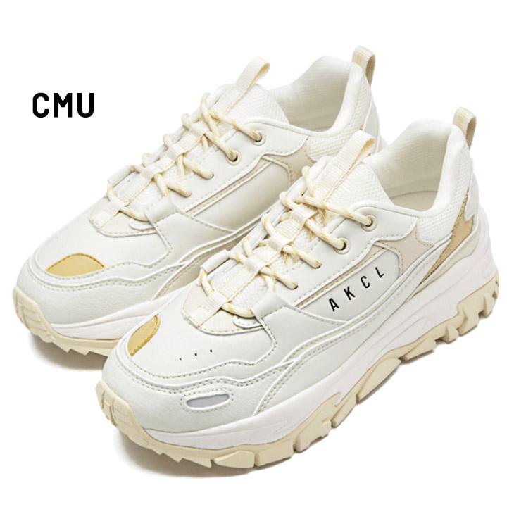 adidas（アディダス） アキクラシック 厚底 スニーカー レディース