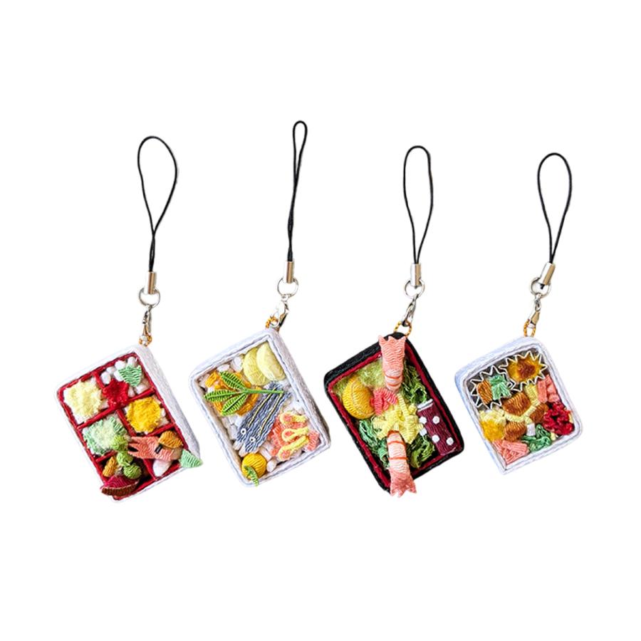 携帯ストラップ ちりめん細工 ミニお弁当 「行楽日和」 バックチャーム