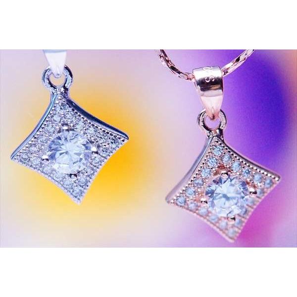 クリアストーン・センター&ライン装飾 スクエア型ミニチャーム