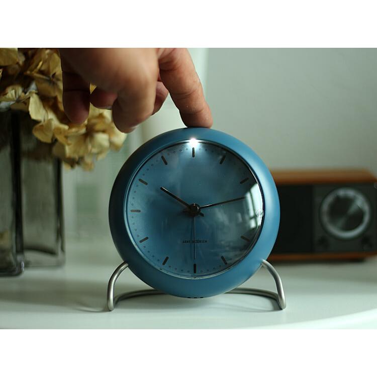 ARNE JACOBSEN（アルネ ヤコブセン） テーブルクロック CITY HALL