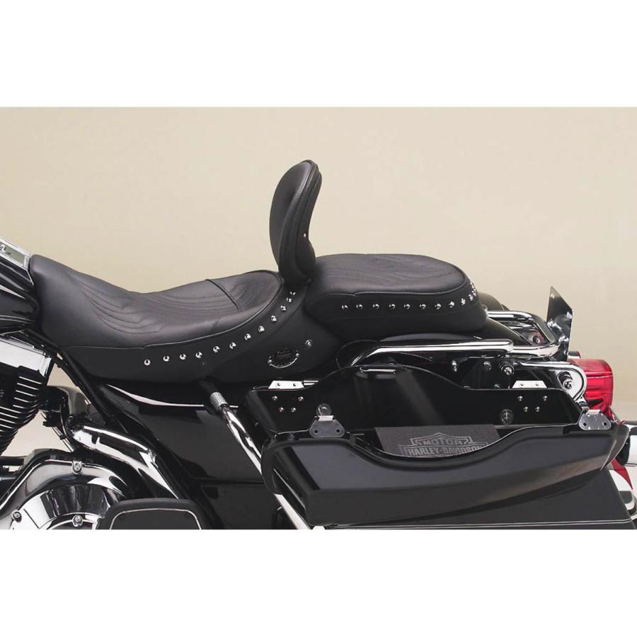 ハーレー 2006〜2007 ロードキング用 クラシック・ソロシート CORBIN