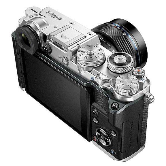 オリンパス（OLYMPUS） PEN-F・12mm F2.0レンズキット : カメラの