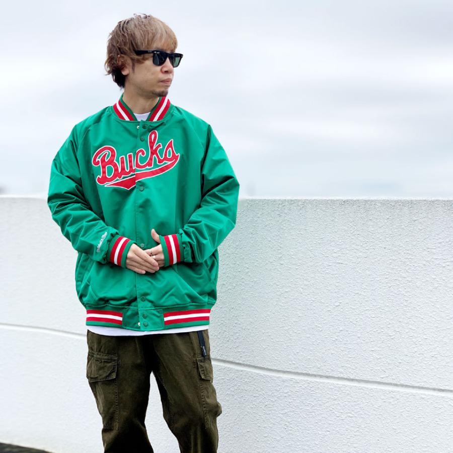 Mitchell&Ness（ミッチェルアンドネス） サテンジャケット スタジャン