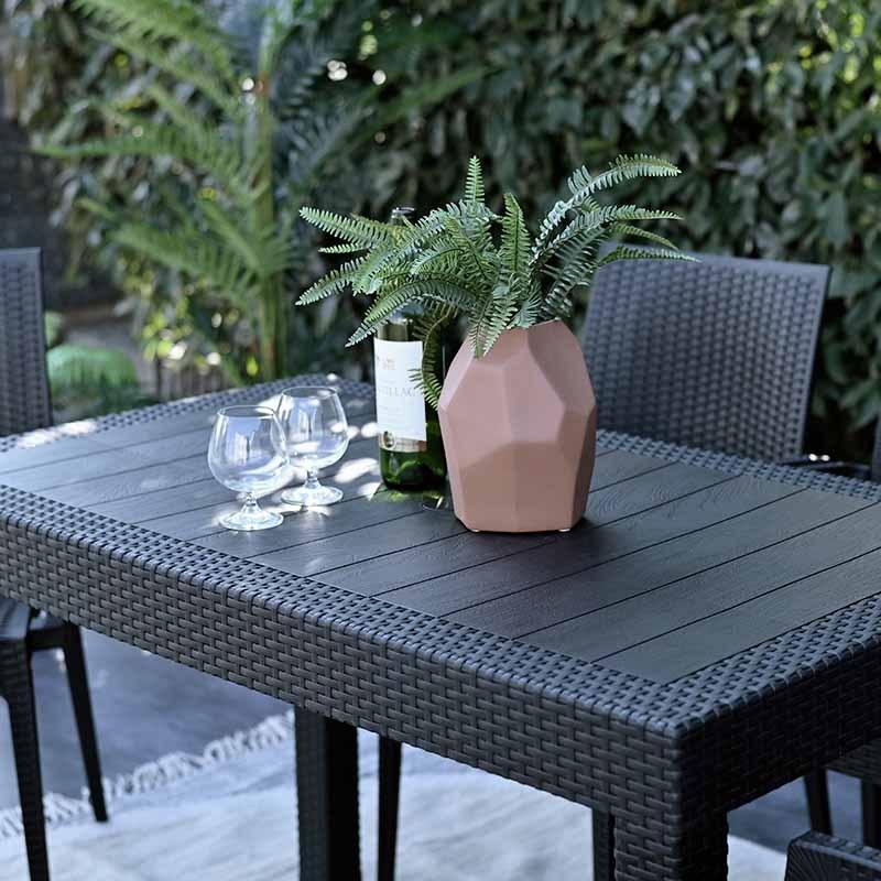 ガーデンテーブル 120cm幅 ブラック 屋外 軽い パラソル穴有り 人工