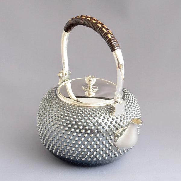 銀瓶 茶道具 南鐐(純銀製) 霰地紋 銀瓶 五合 : 茶道具専門店 (有)菊池