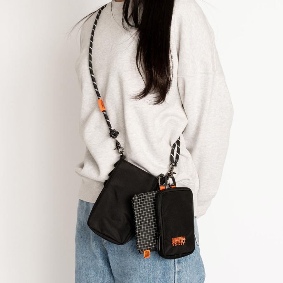 UNIVERSAL OVERALL（ユニバーサルオーバーオール） ショルダーバッグ