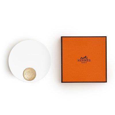 HERMES（エルメス） フェイスパウダー プードル・オルフェーヴル 01