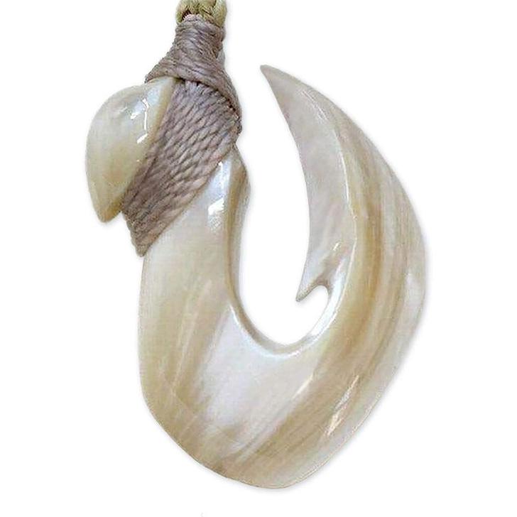 ハワイアンジュエリー フィッシュフック ネックレス シェルカービング