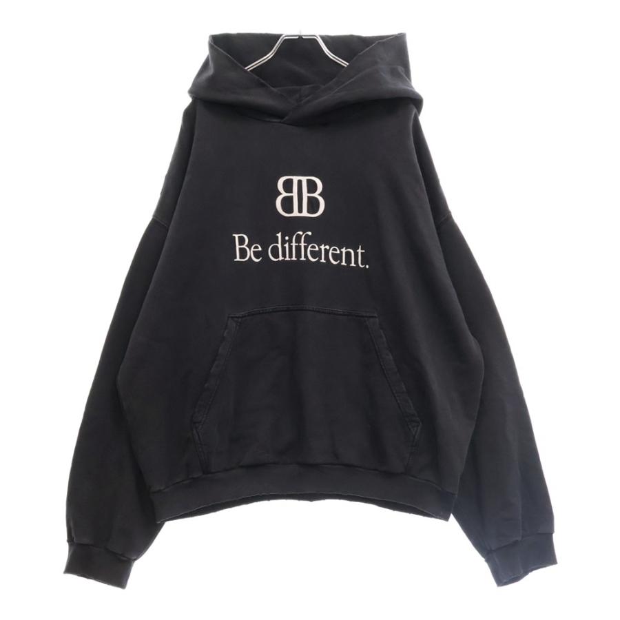 BALENCIAGA（バレンシアガ） 22AW Be different 刺繍 スウェット プル