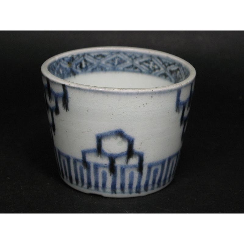 古伊万里 染付 亀甲文 見込み五弁花 蛇の目高台 蕎麦猪口 (22) : SK