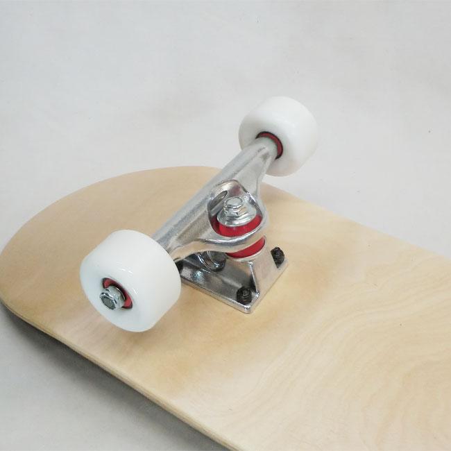 スケートボード スケボー コンプリート 完成品 ブランク 8インチ