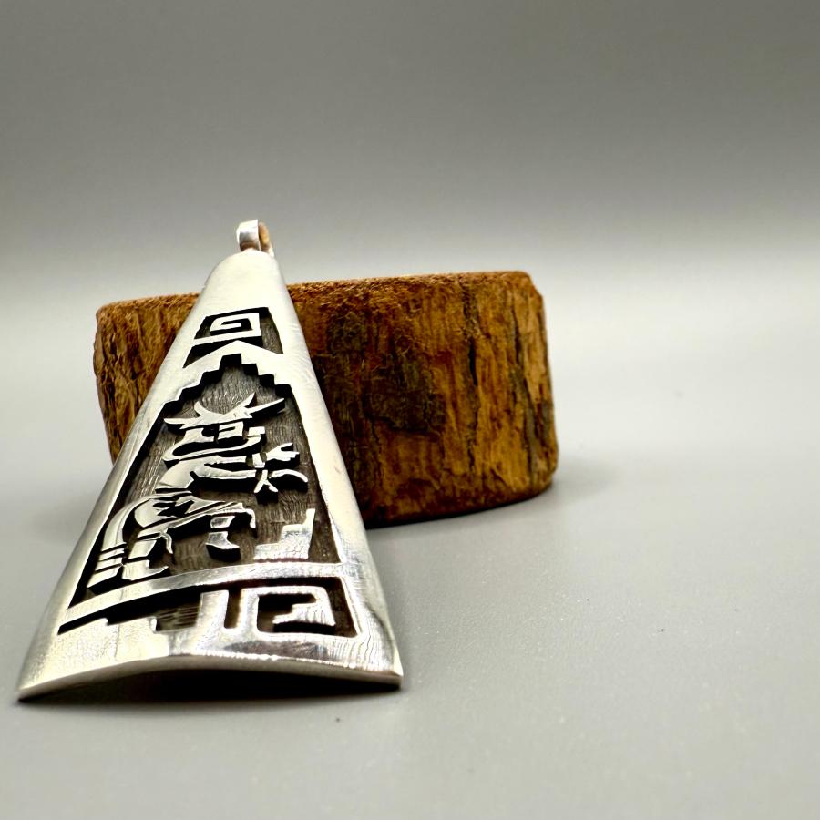 カチナペンダントトップ インディアンジュエリー/ネイティブアメリカン