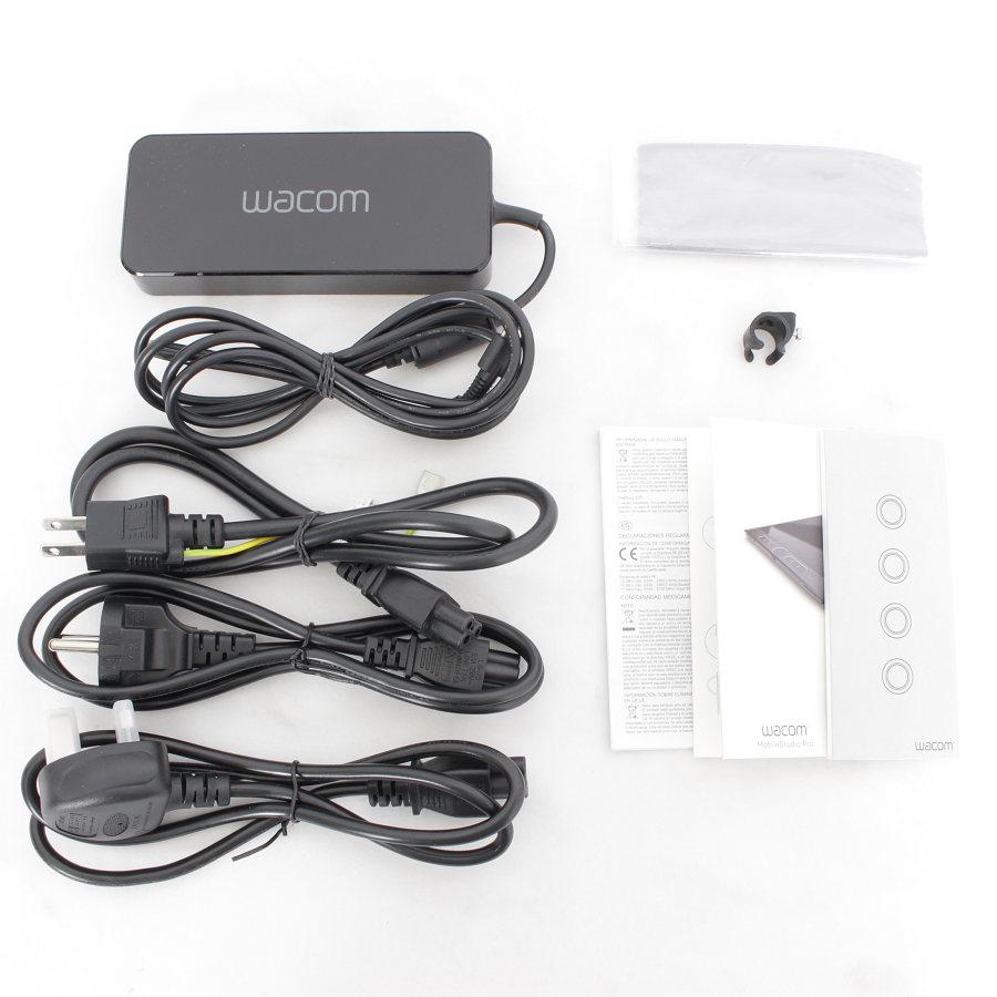 MobileStudio Pro 【美品】Wacom 13 DTHW1321LK0D 液タブ i5 128GB