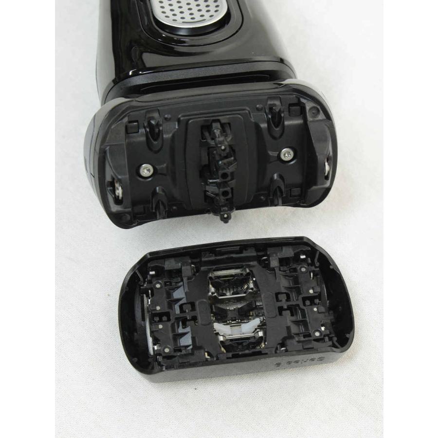 BRAUN（ブラウン） 【美品】ブラウン 電気シェーバー 9250CC Type5790