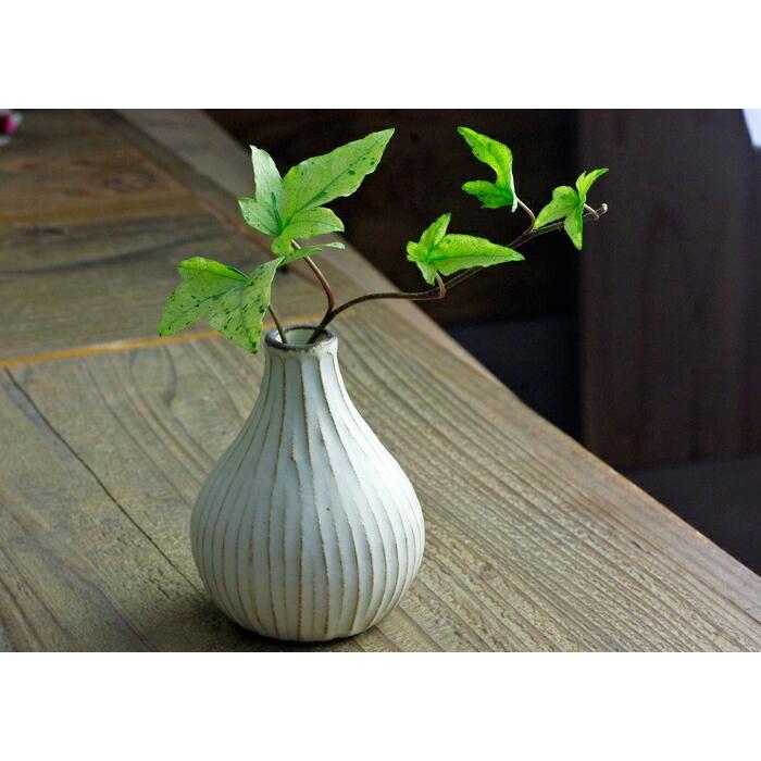 益子焼の一輪挿し 