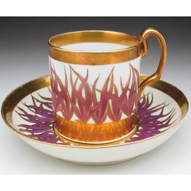 わ*ん様 英国調アンティークカップ 両持ち手付き 彫刻装飾