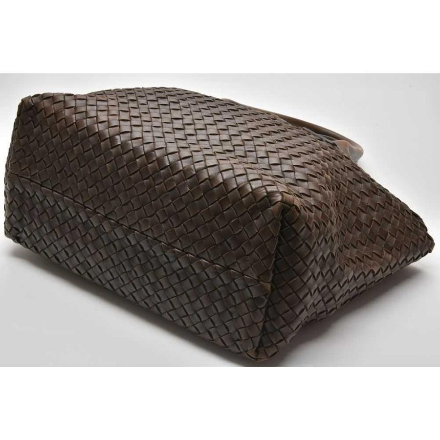 BOTTEGA VENETA（ボッテガ・ヴェネタ） イントレチャート カバPM
