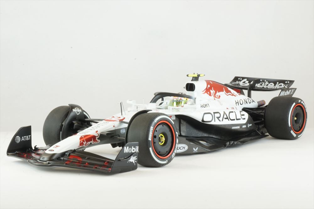 ミニチャンプス オラクル レッド ブル レーシング RB21 角田裕毅 日本