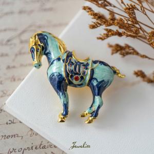 SWAROVSKI（スワロフスキー） 子馬 シルバークリスタル 627637