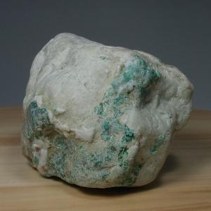 糸魚川翡翠（ヒスイ） 原石（ラベンダー）【759688a】 : 榎本通商