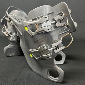 アルペンスノーボード ハードブーツ UPZ RC12 FLO 27.0cm 残り1点