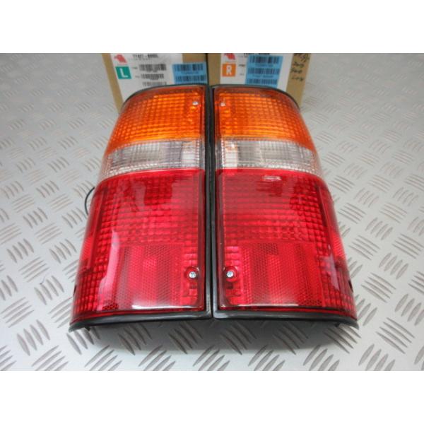 1989-1995 US トヨタ ハイラックス テールランプ 左右set 純正OEM NEW