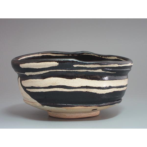 黒織部松風写茶碗 川本了生別作 共箱 : 茶道具商 越中屋 - 通販