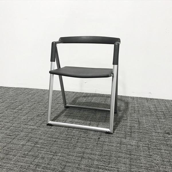 Cassina カッシーナ ミーティングチェア ブロンクス1010