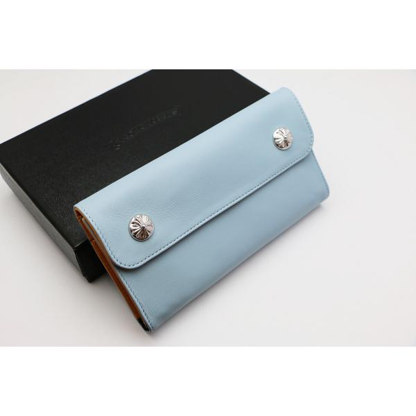 mgmarket_wavecrsbtnnvlty-blue