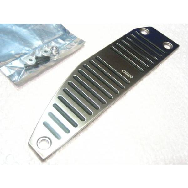 AUDI TT(8J)・A3(8P)/RHD ステンレス・フットレスト【OSIR