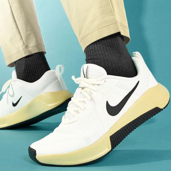 NIKE（ナイキ） 30%off スニーカー メンズ NIKE MC トレーナー 3