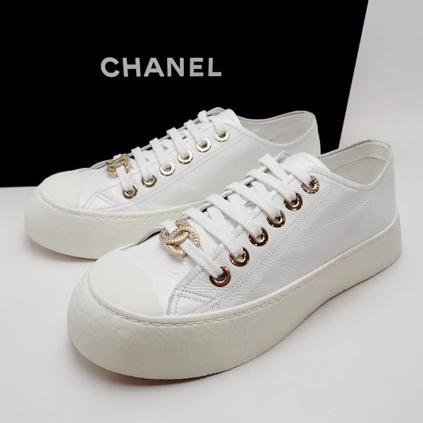 CHANEL（シャネル） スニーカー サイズ35 22cm相当 ホワイト 24P ココ