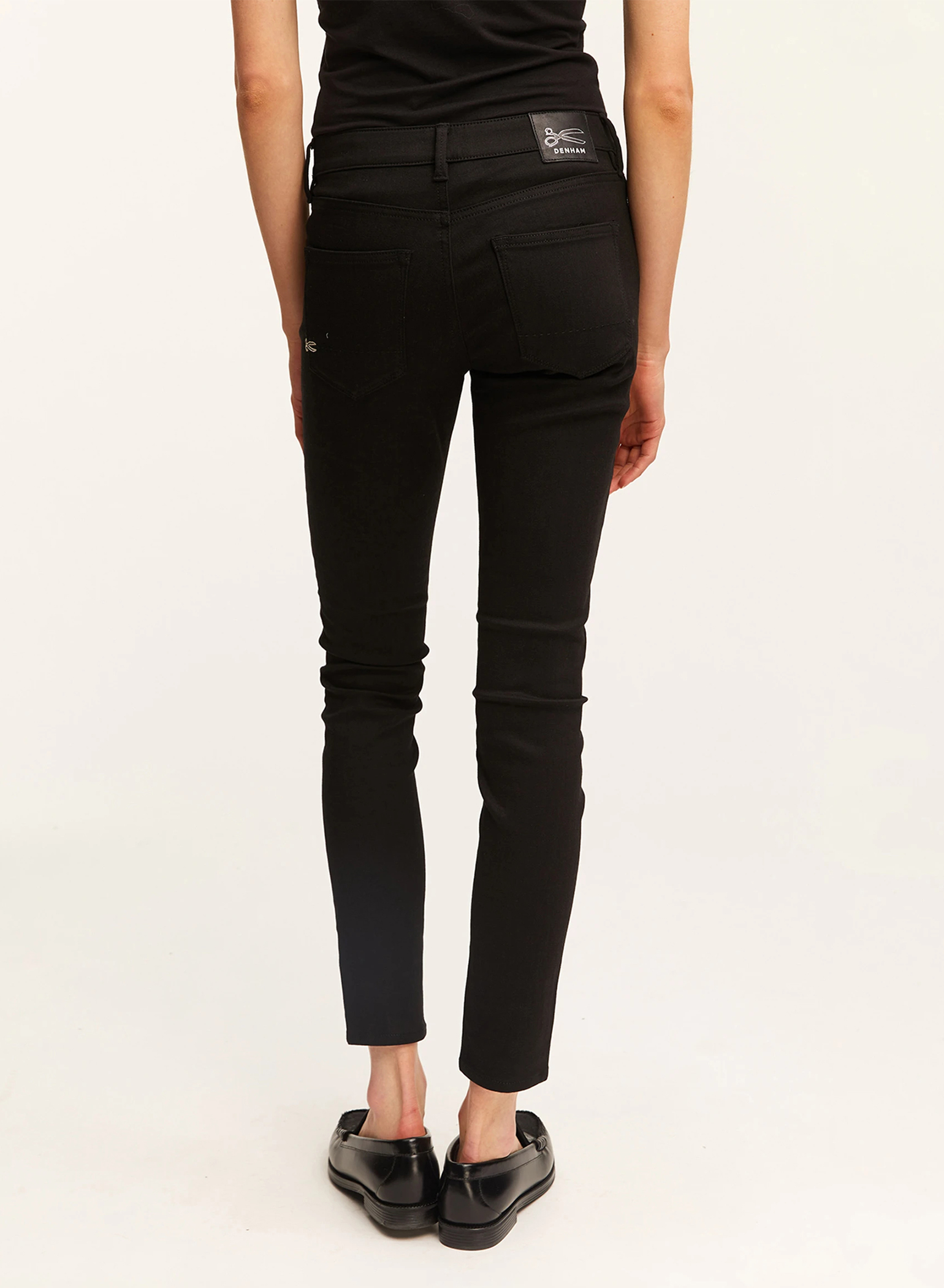 SHARP BLFMB30 アイテム詳細｜DENHAM（デンハム）日本公式オンラインストア