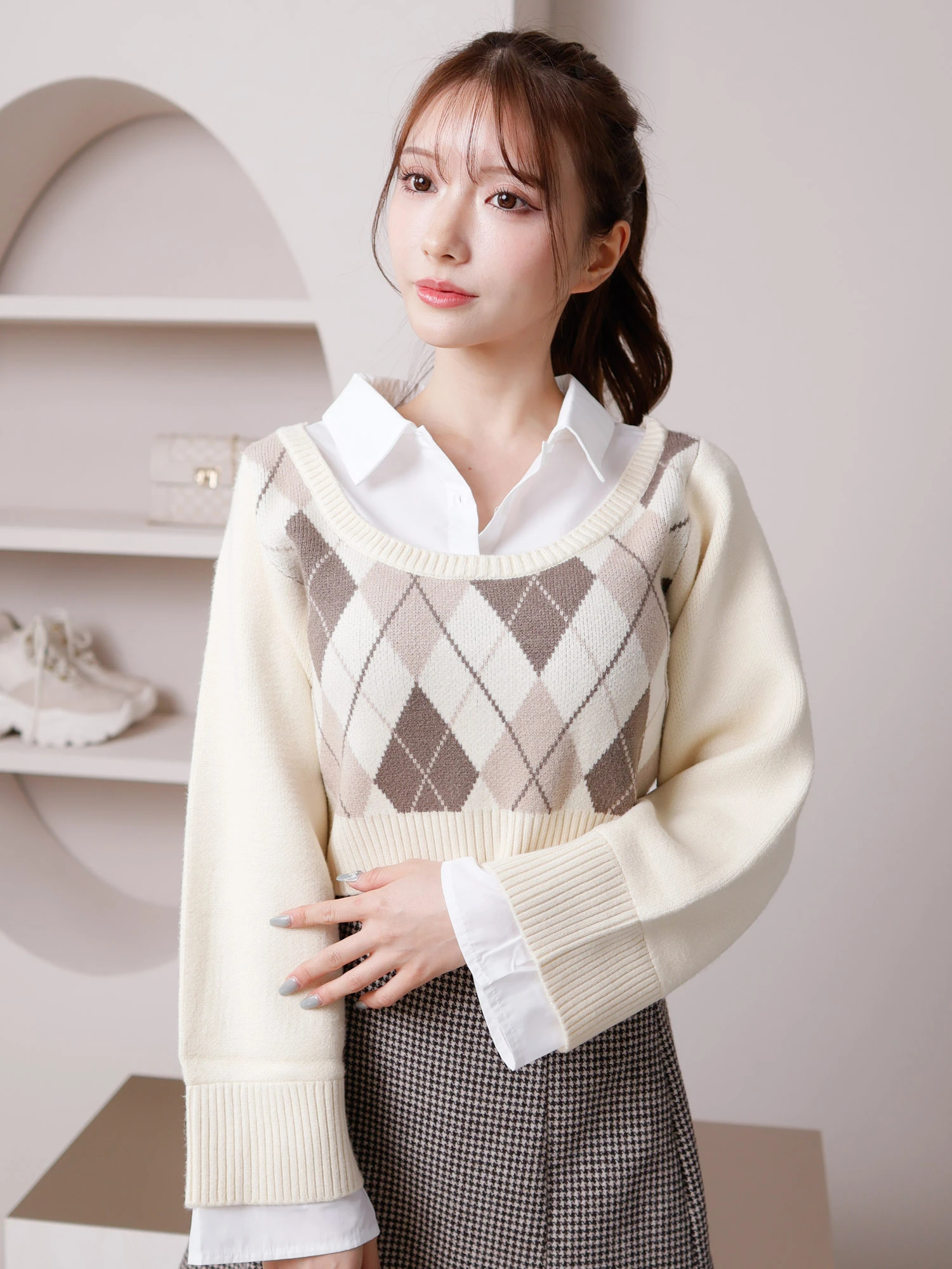 LIP SERVICE（リップサービス）｜ シャツレイヤードケーブルニット